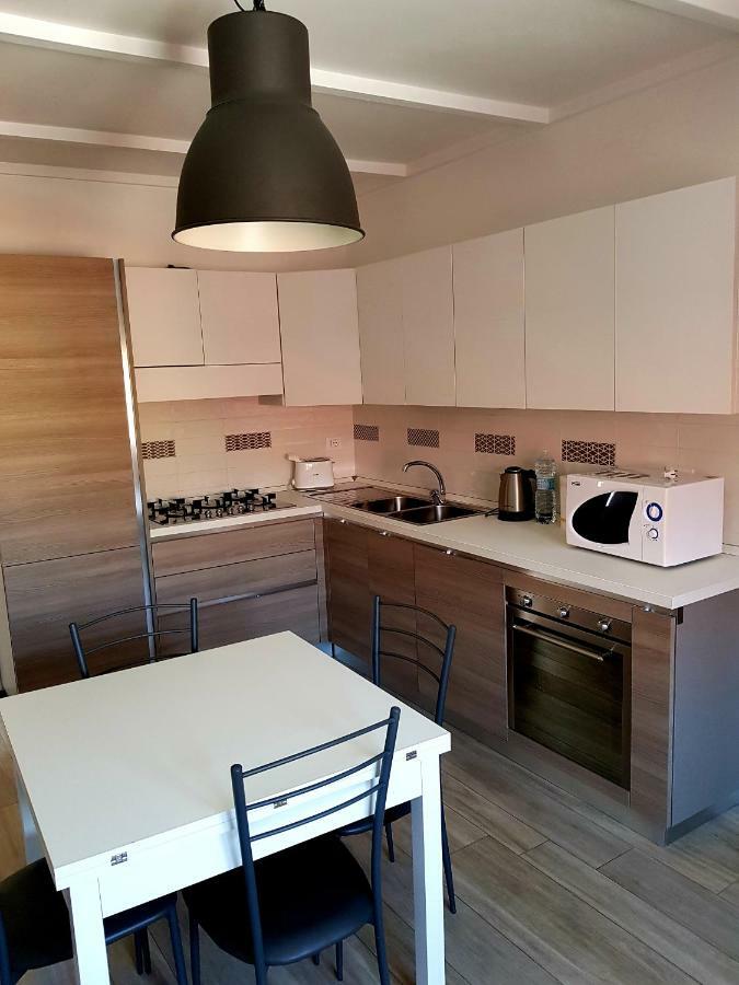 Casa Bea codice CITRA zero08031-LT-0558 Appartamento Imperia Esterno foto